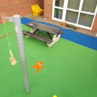 Rubber Playground Mulch in Lower Green 6